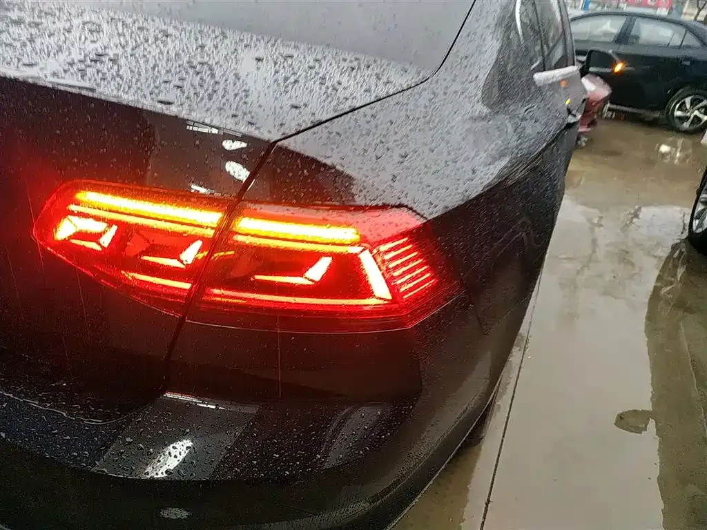Volkswagen Magotan 2021 из CN, фото 8