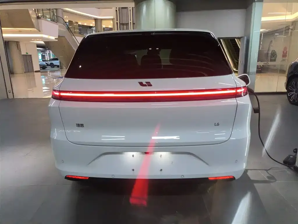 Li Auto L6 2024 из CN, фото 6