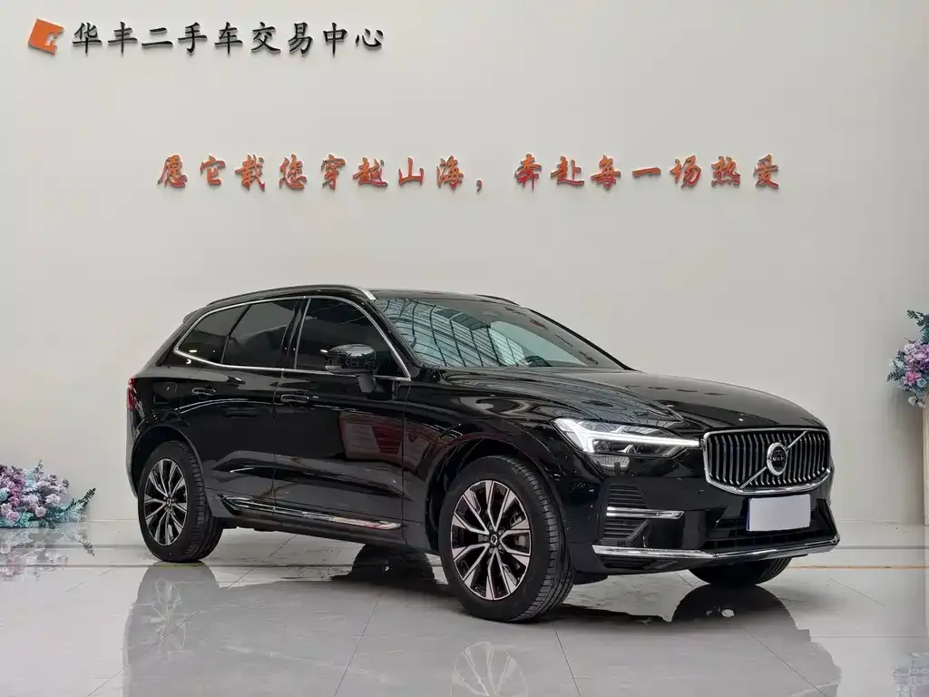 Volvo XC60 2024 из CN, фото 3