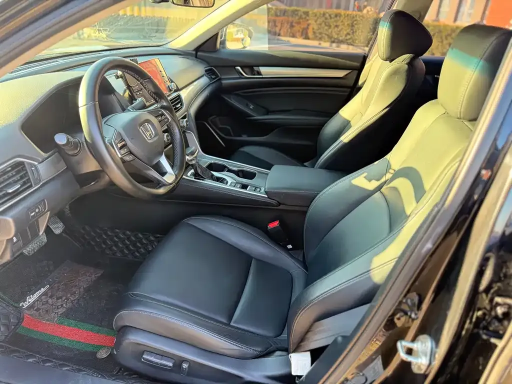 Honda Accord 2021 из CN, фото 7