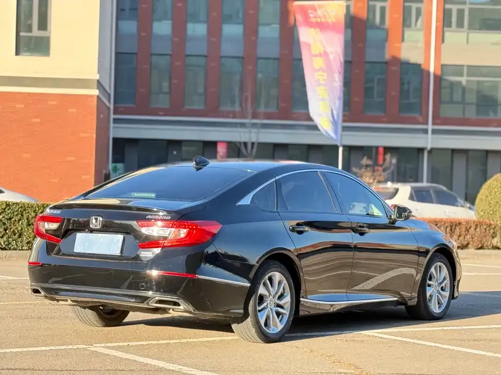 Honda Accord 2021 из CN, фото 5