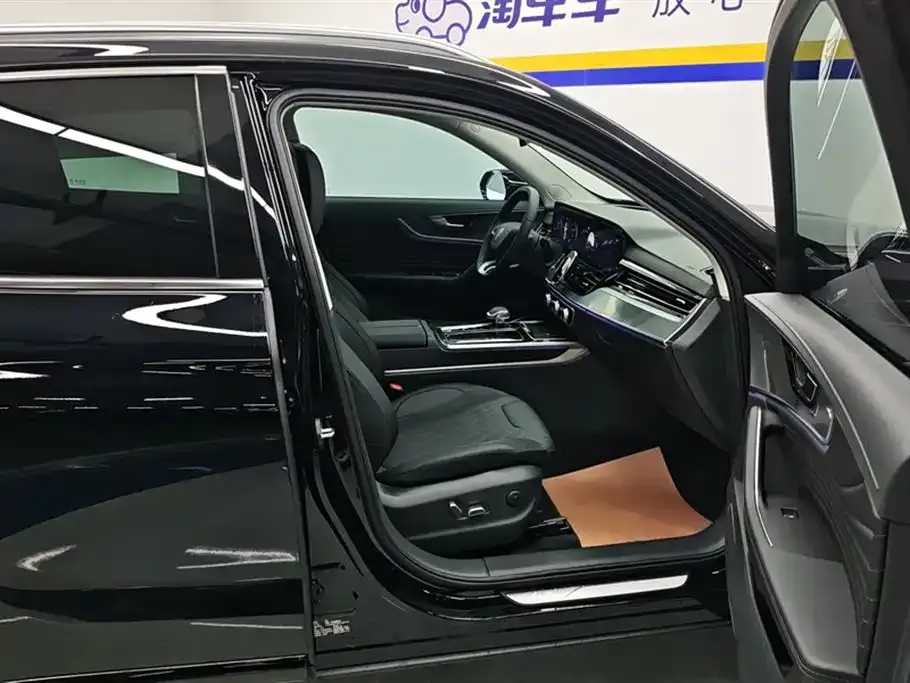 Hongqi HS5 2024 из CN, фото 9