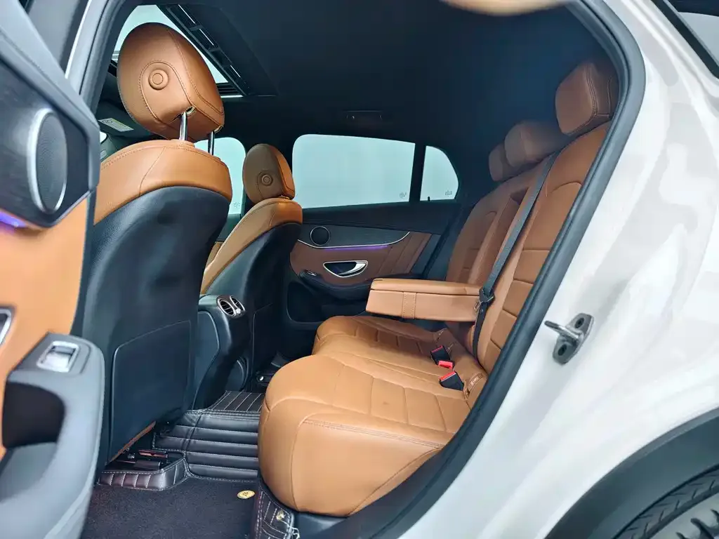 Mercedes-Benz GLC Coupe 2023 из CN, фото 2