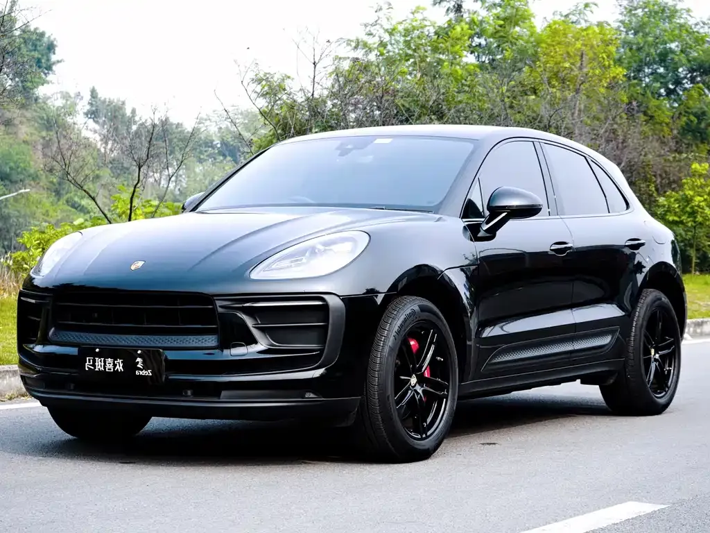 Porsche Macan — фото 1
