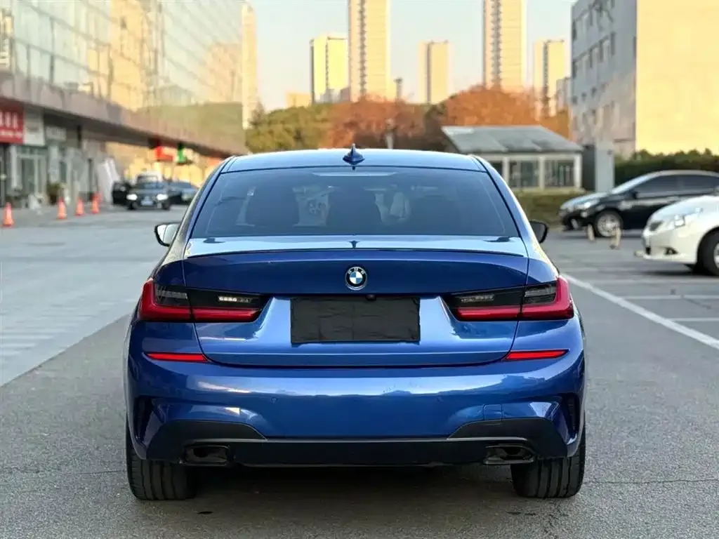 BMW 3 Series 2021 из CN, фото 4