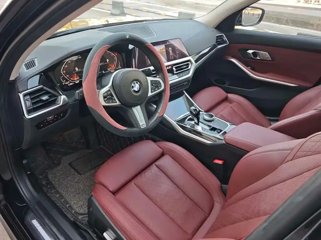 BMW 3 Series 2022 из CN, фото 7