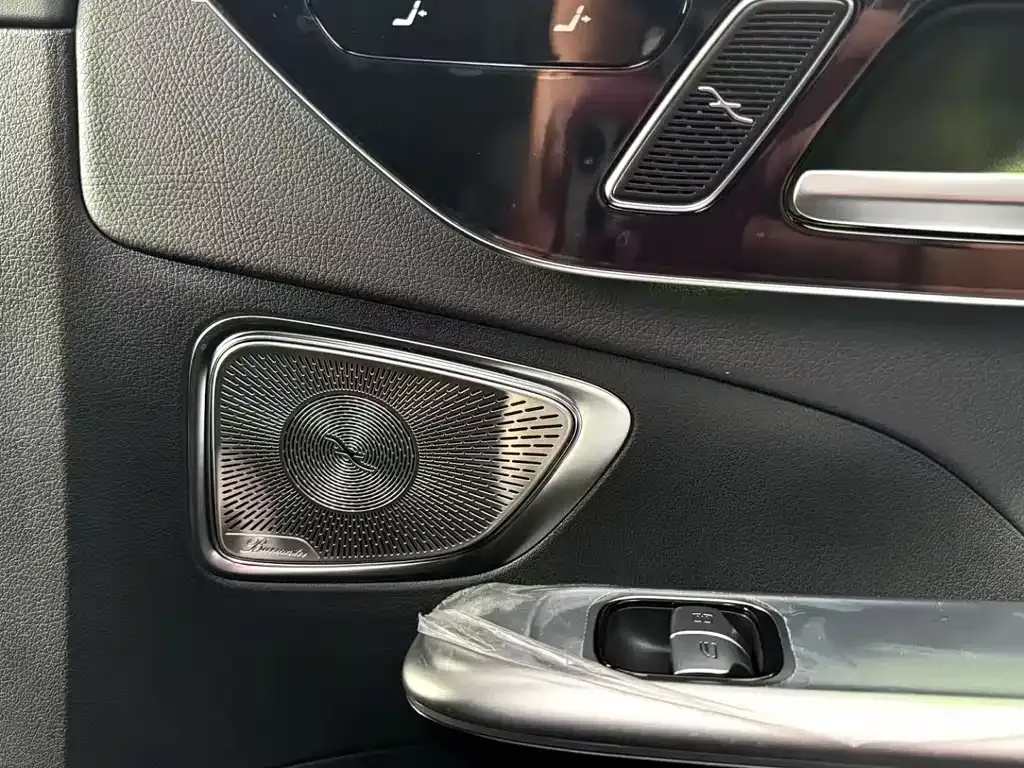 Mercedes-Benz C-Class 2024 из CN, фото 7