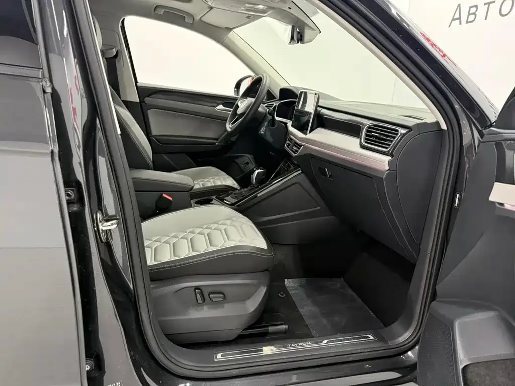 Volkswagen Tayron 2022 из CN, фото 10