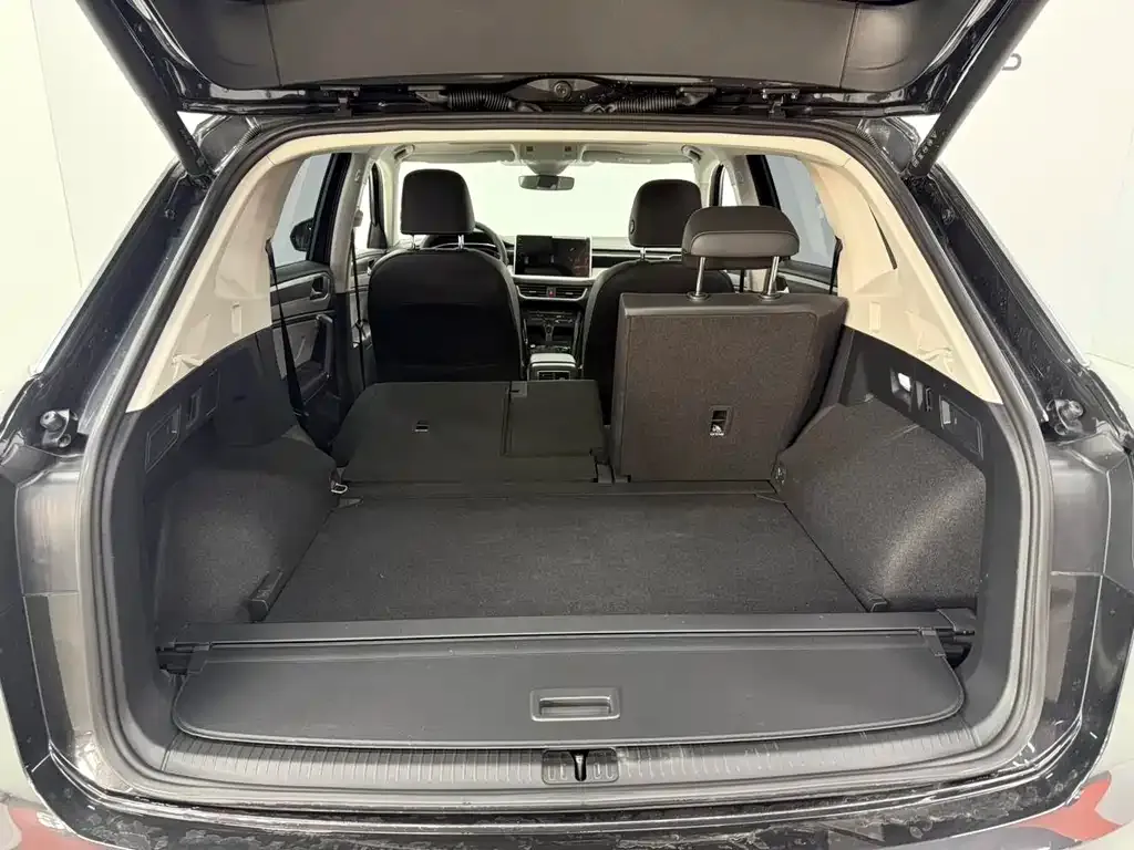 Volkswagen Tayron 2022 из CN, фото 8