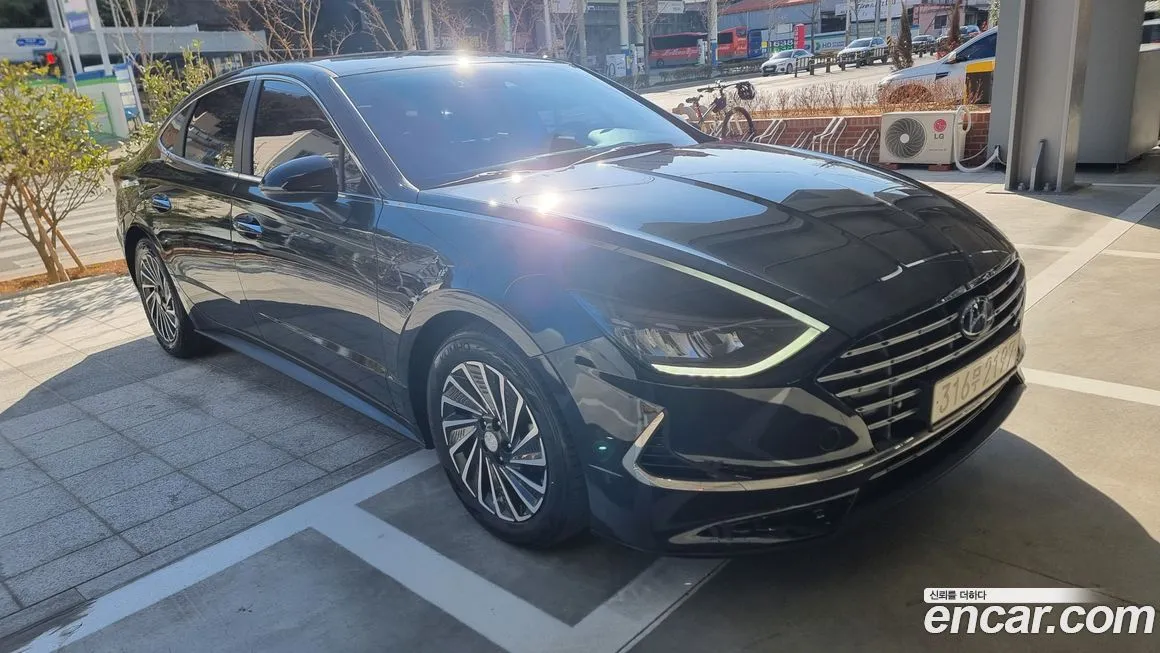 Hyundai Sonata — фото 2