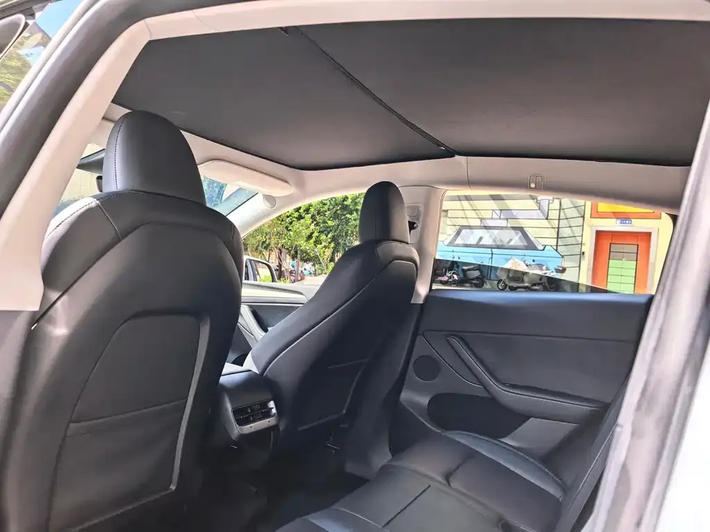 Tesla Model Y 2023 из CN, фото 5