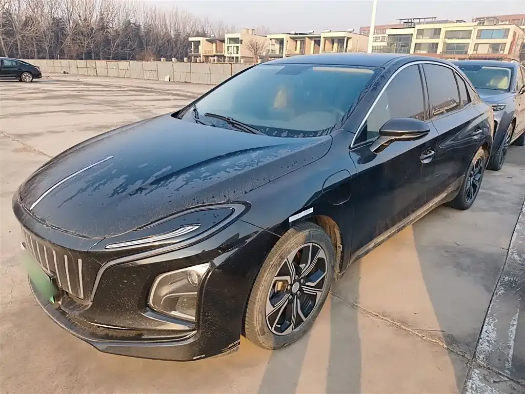 Hongqi E-QM5 2024 из CN, фото 1