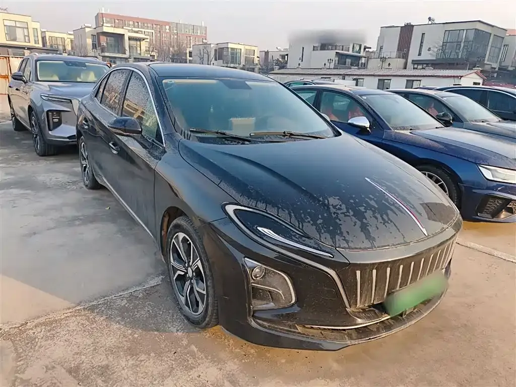 Hongqi E-QM5 2024 из CN, фото 4