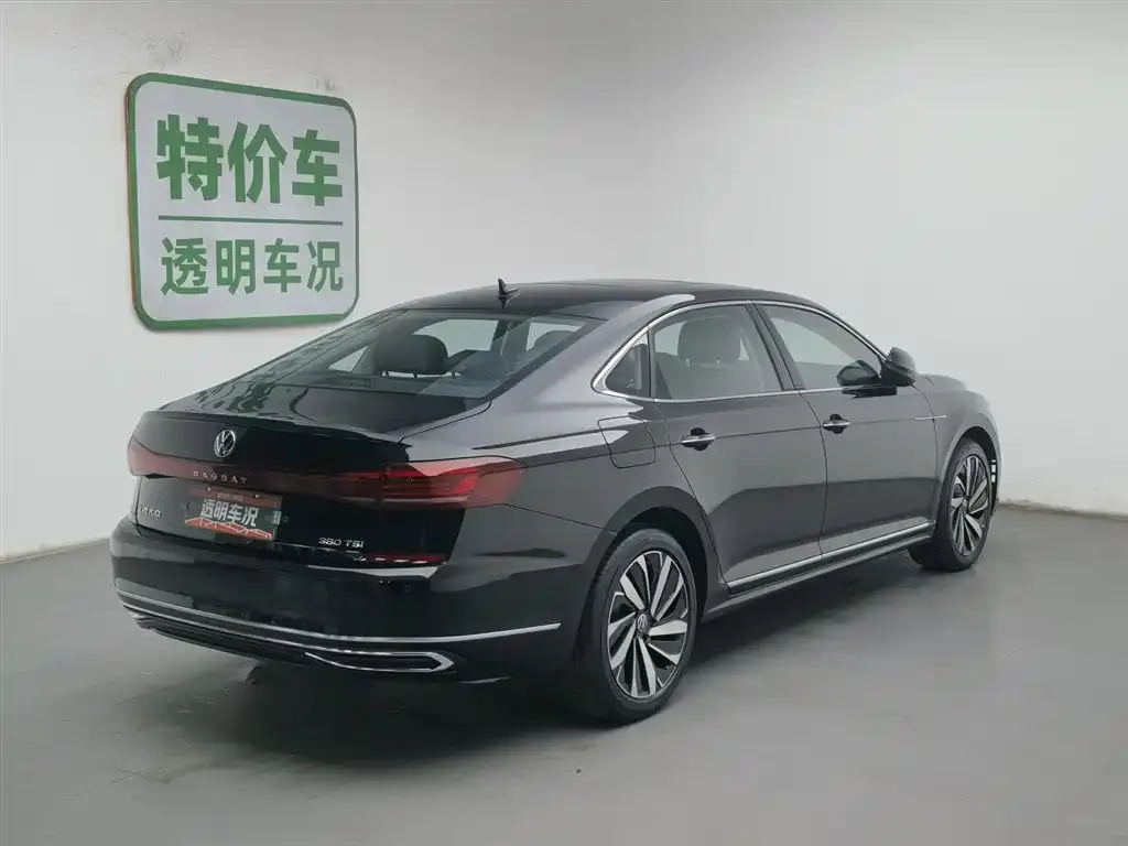 Volkswagen Passat 2024 из CN, фото 2
