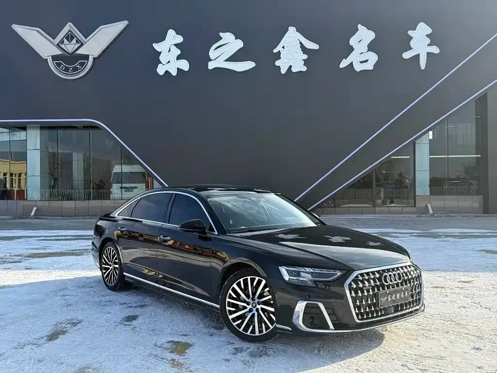 Audi A8 2023 из CN, фото 7