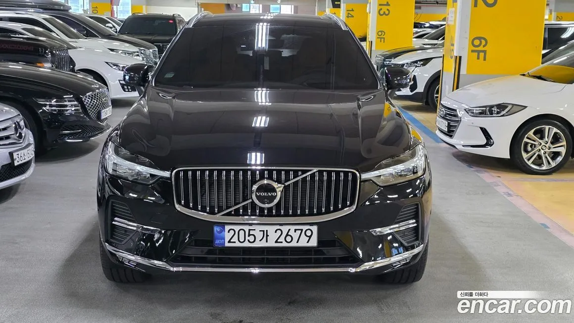 Volvo XC60 — фото 9
