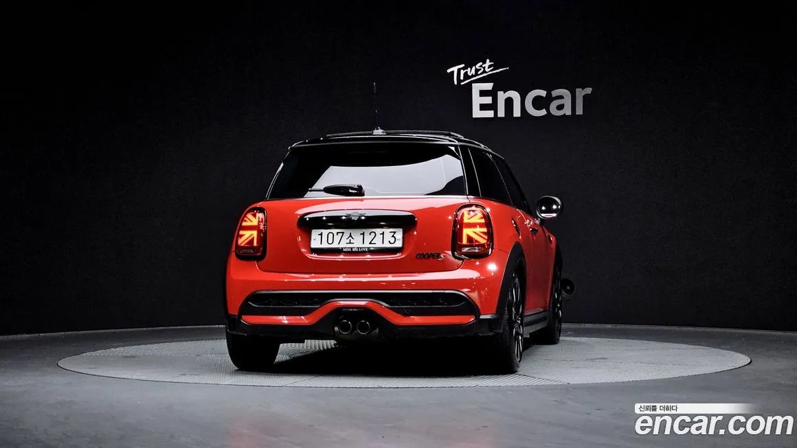 Mini Cooper 2022 из KR, фото 2