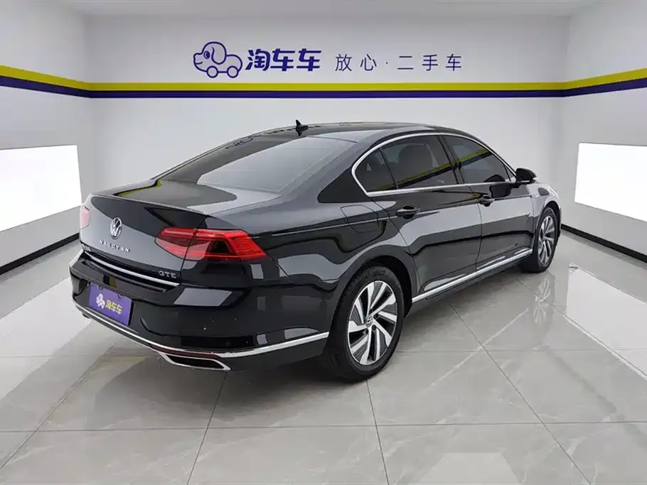 Volkswagen Magotan GTE PHEV 2023 из CN, фото 3
