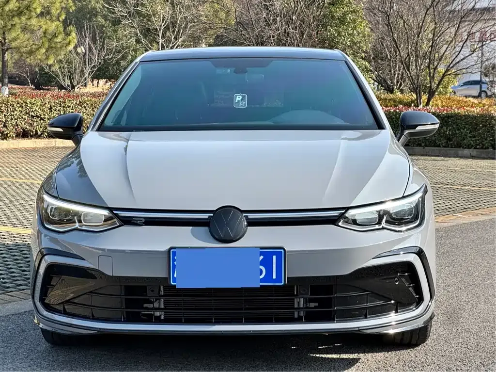 Volkswagen Golf 2024 из CN, фото 8