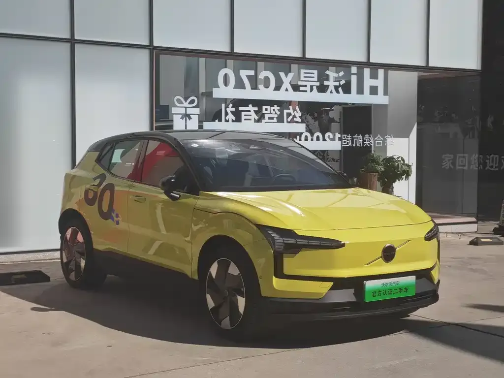 Volvo EX30 2024 из CN, фото 8