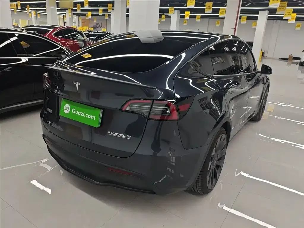 Tesla Model Y 2024 из CN, фото 6