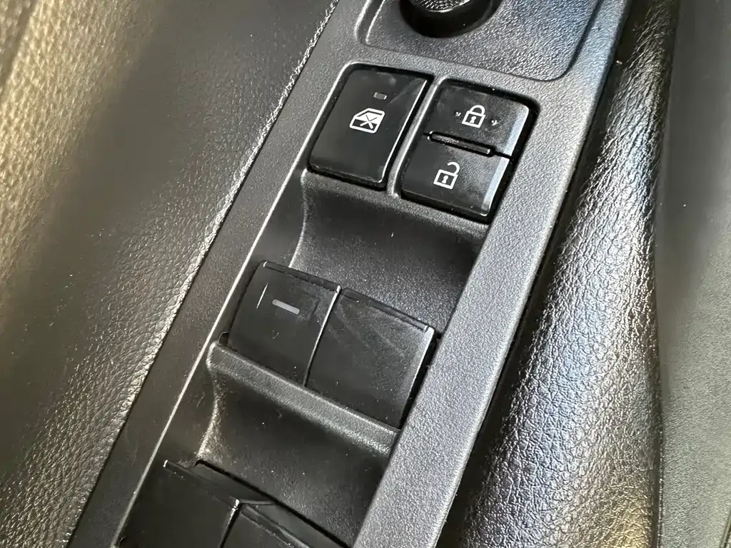Toyota Corolla 2022 из CN, фото 10