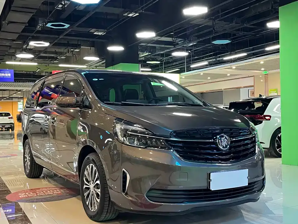 Buick GL8 2021 из CN, фото 1