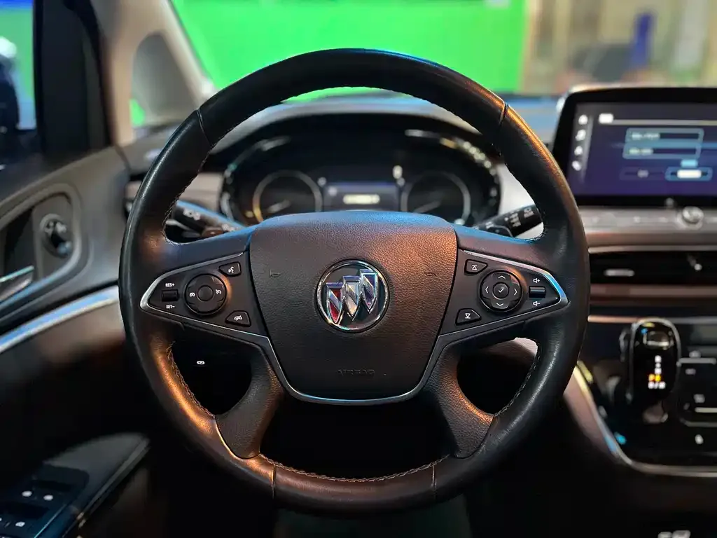 Buick GL8 2021 из CN, фото 3
