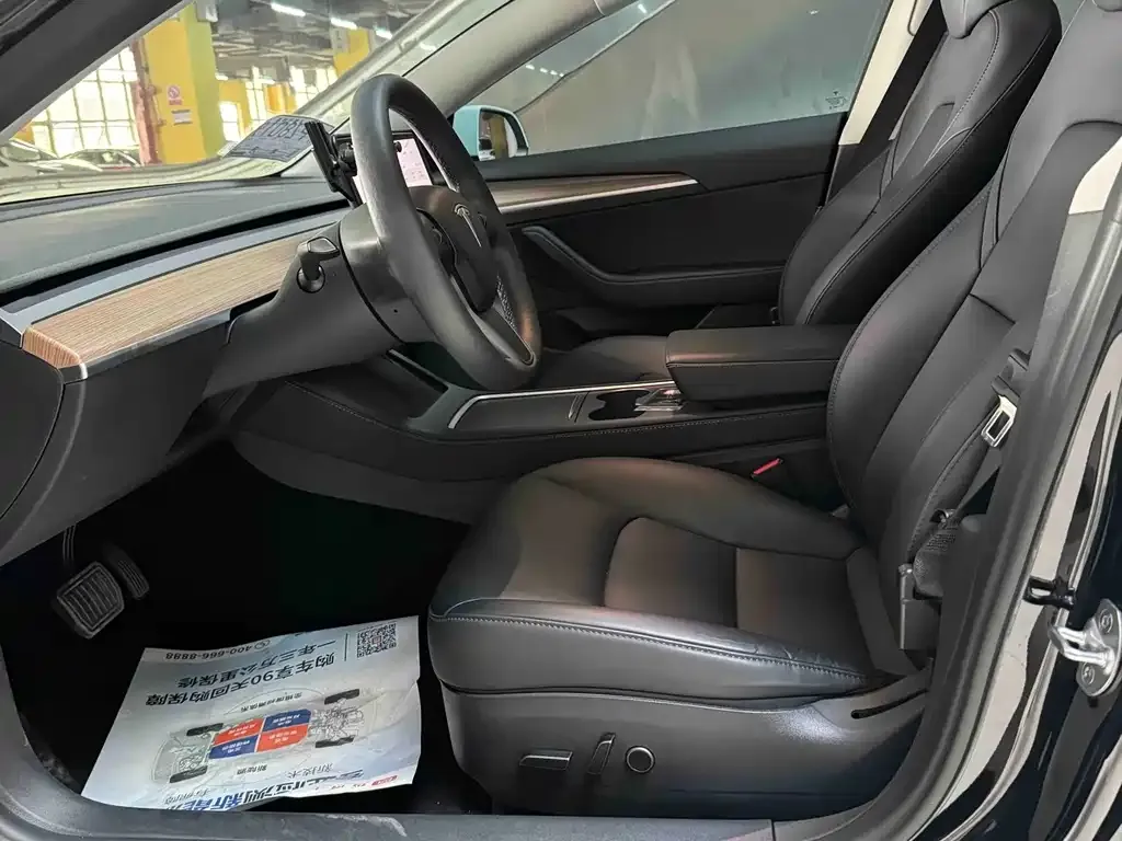 Tesla Model 3 2023 из CN, фото 3