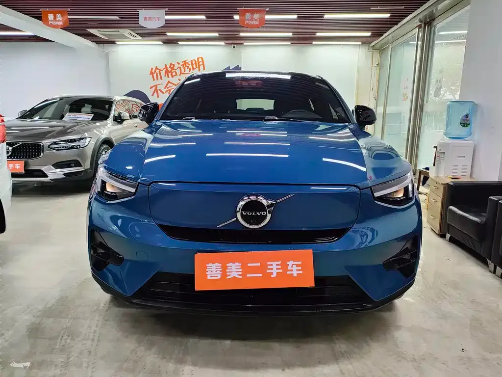 Volvo C40 2022 из CN, фото 2