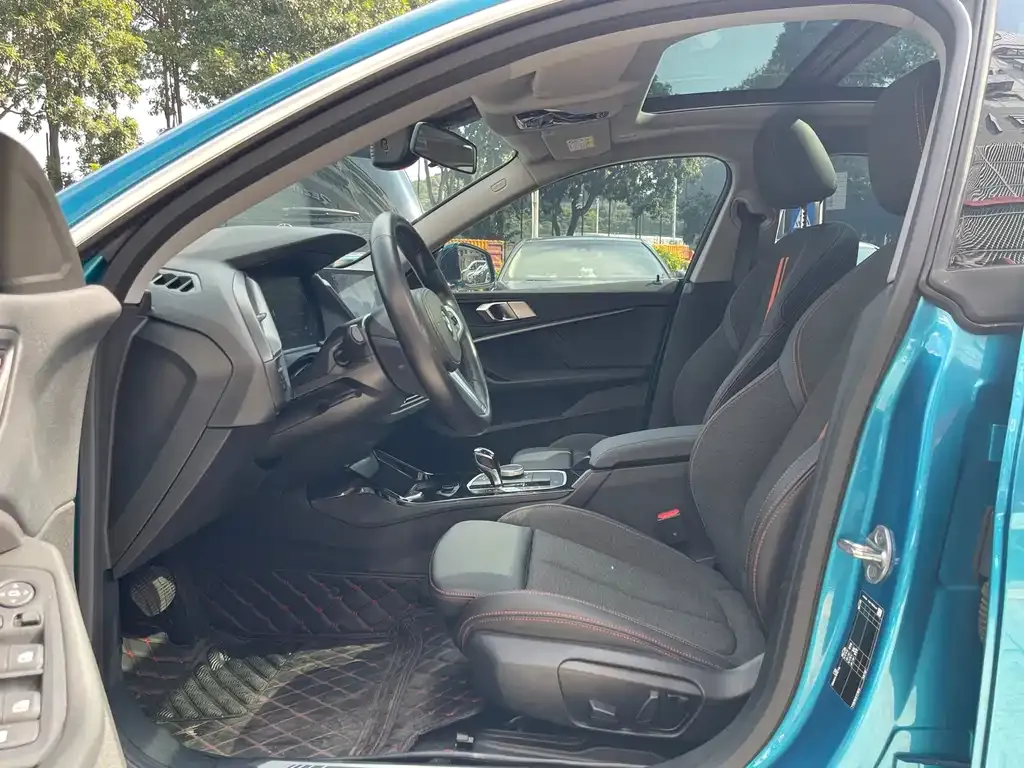 BMW 2 Series (Import) 2022 из CN, фото 5