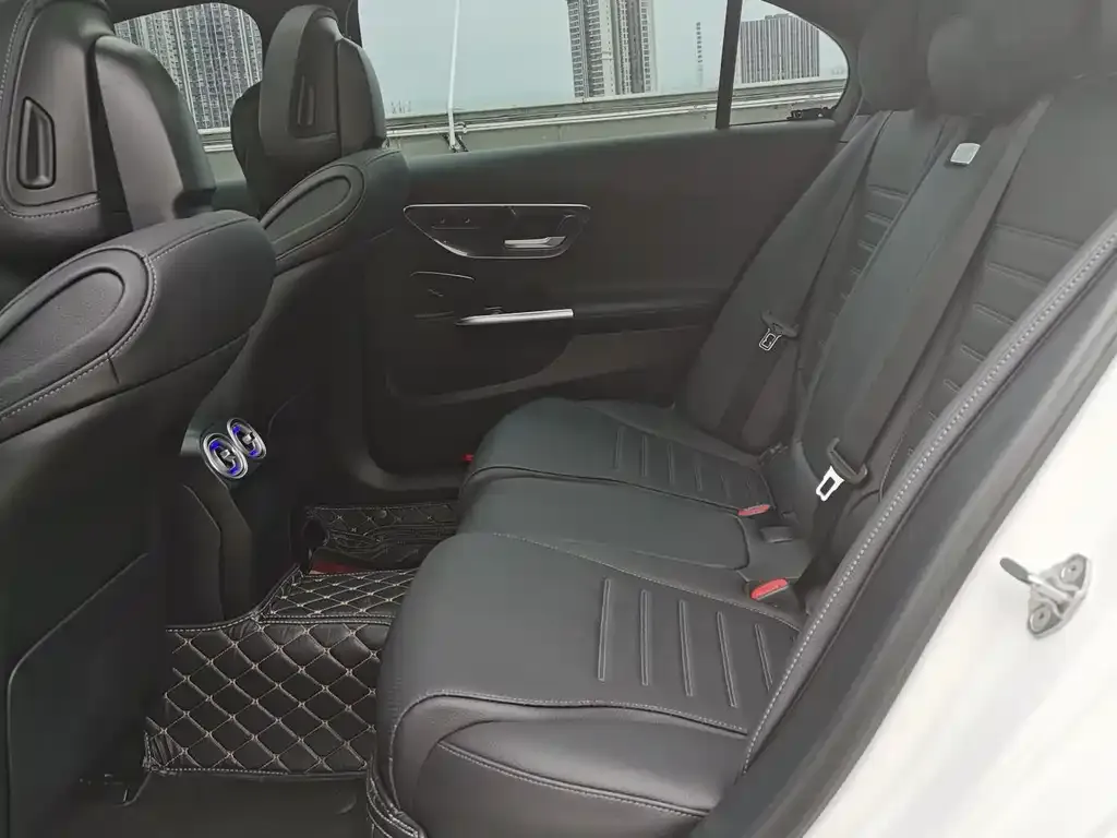 Mercedes-Benz C-Class 2023 из CN, фото 5