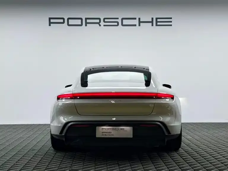 Porsche Taycan 2022 из CN, фото 5