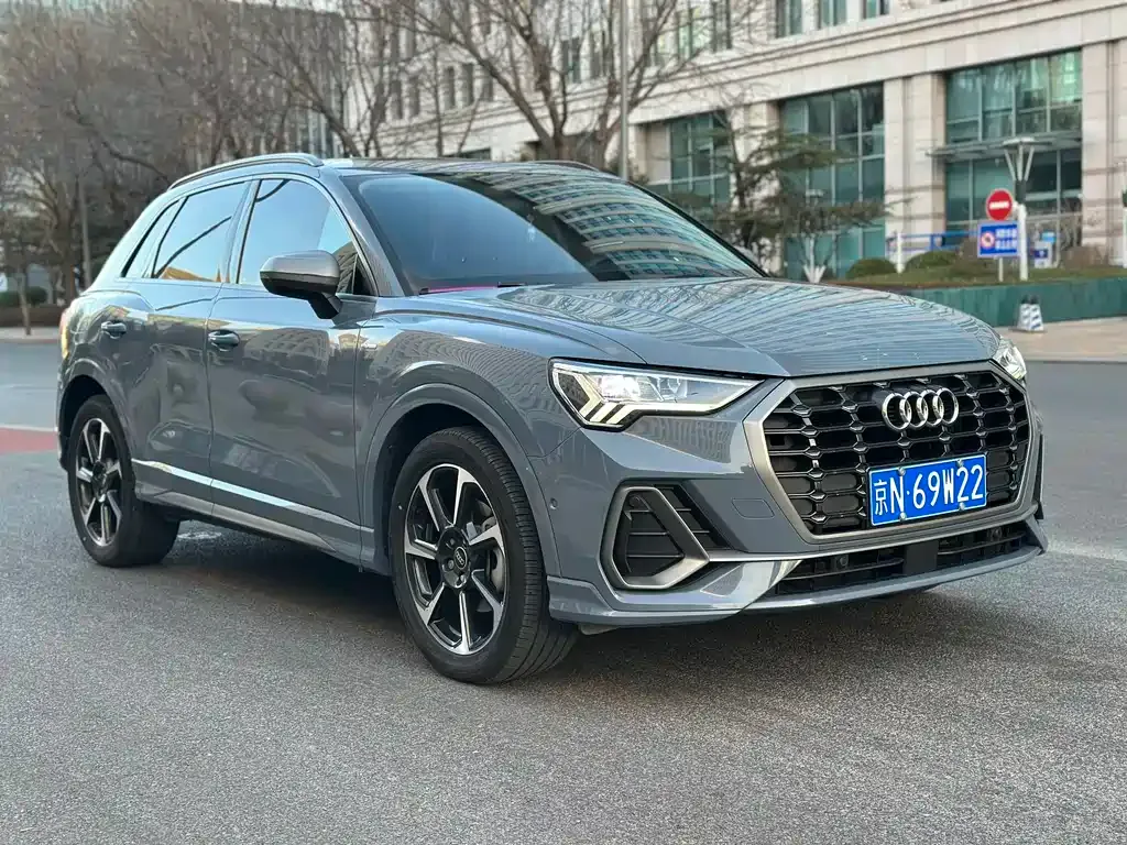 Audi Q3 2023 из CN, фото 10