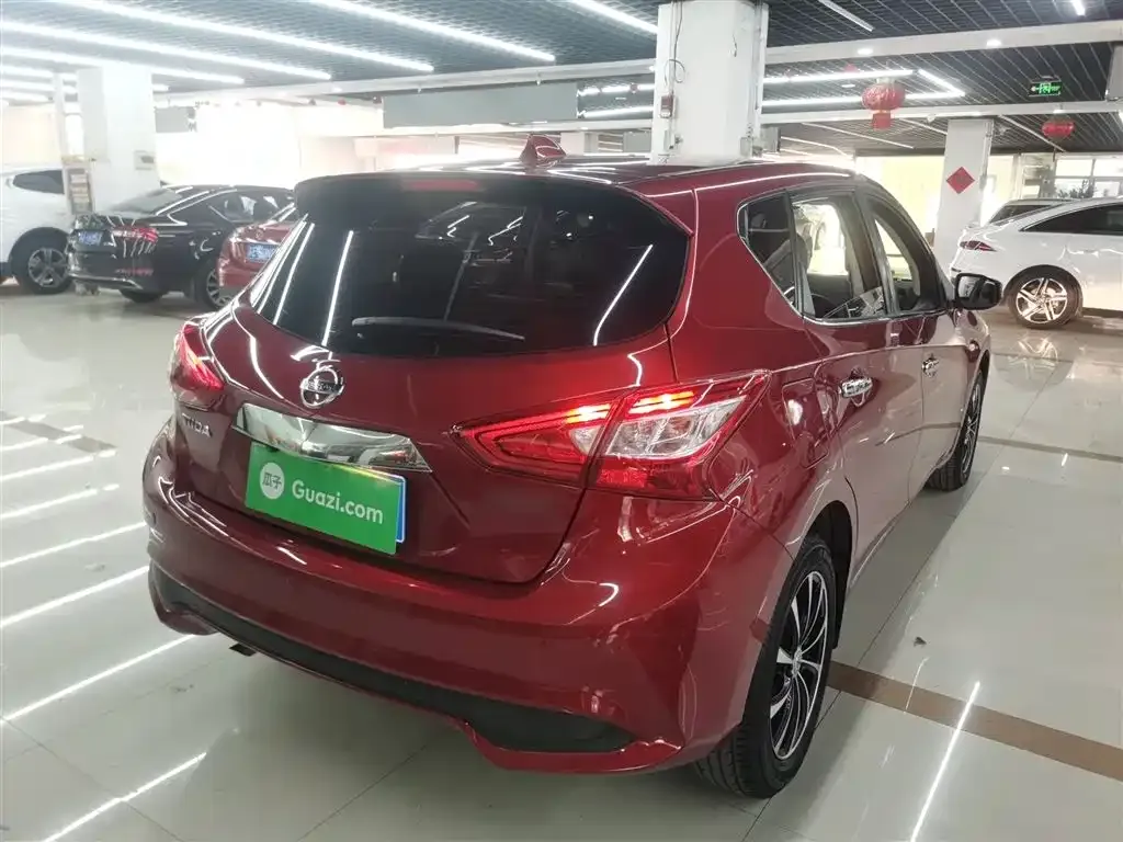Nissan Tiida 2024 из CN, фото 4