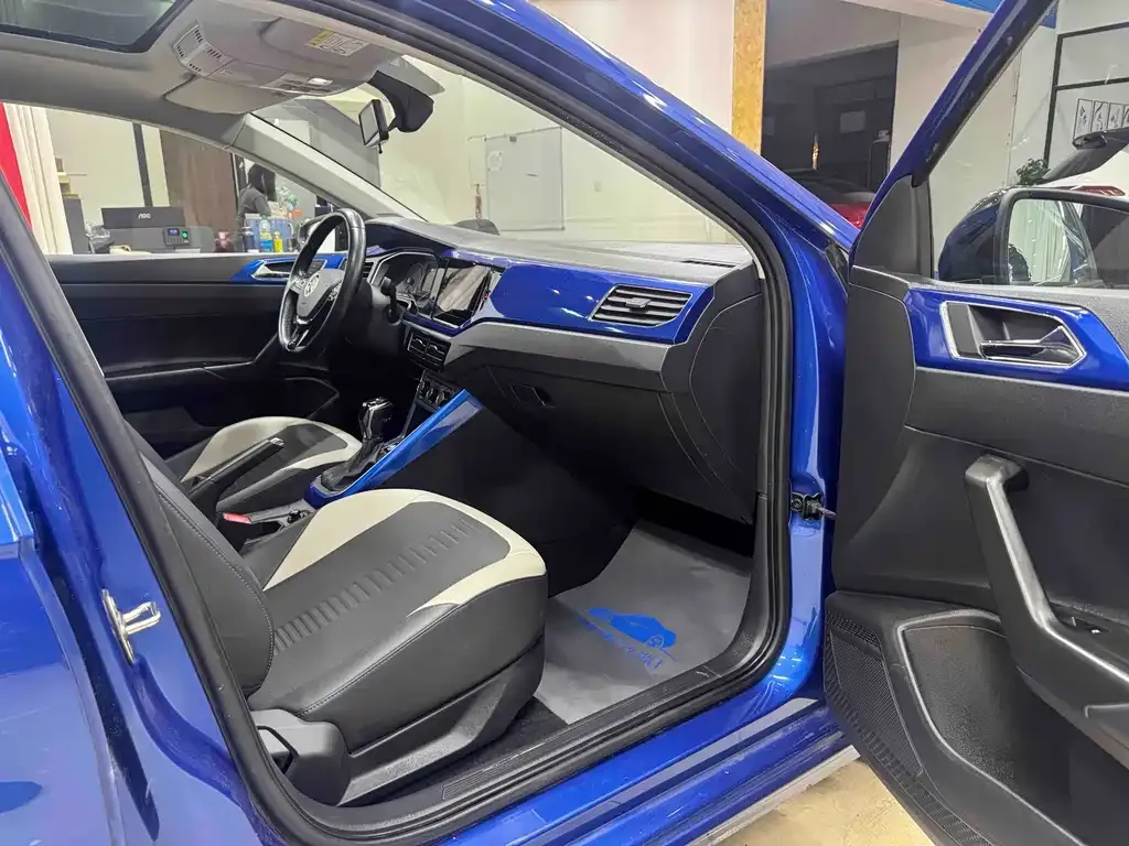 Volkswagen Polo 2021 из CN, фото 10