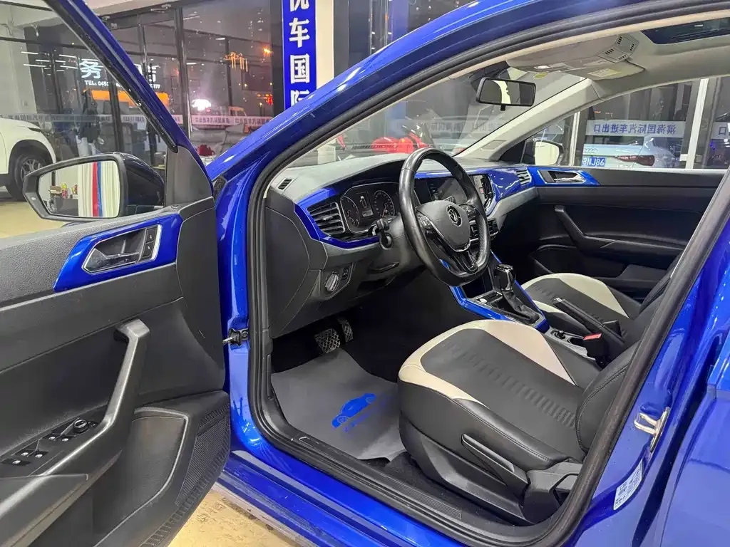 Volkswagen Polo 2021 из CN, фото 7