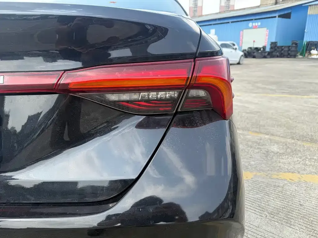 Toyota Avalon 2021 из CN, фото 9