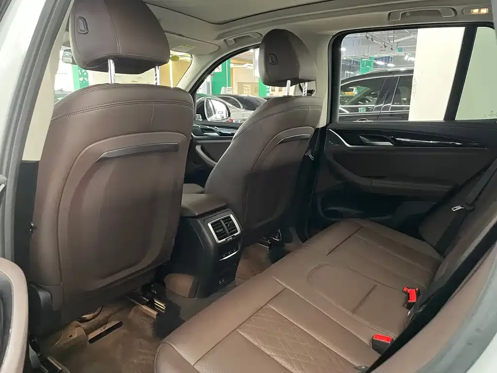BMW X3 2023 из CN, фото 5