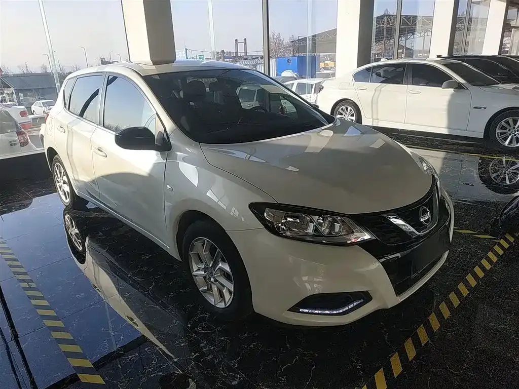 Nissan Tiida 2023 из CN, фото 7