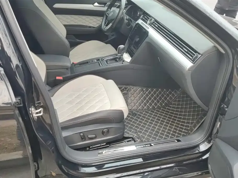 Volkswagen Magotan 2023 из CN, фото 3