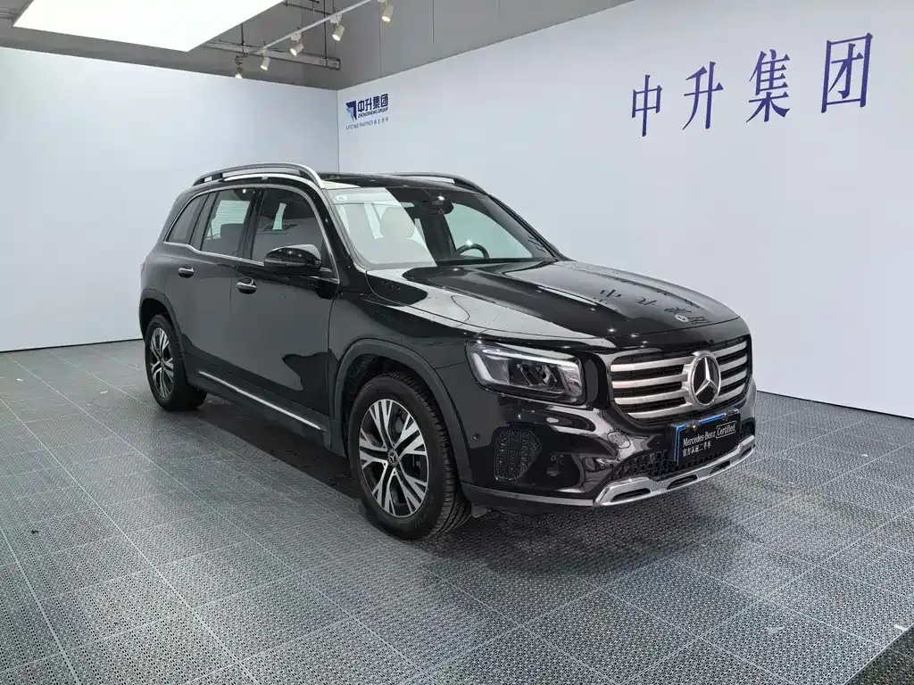Mercedes-Benz GLB — фото 8