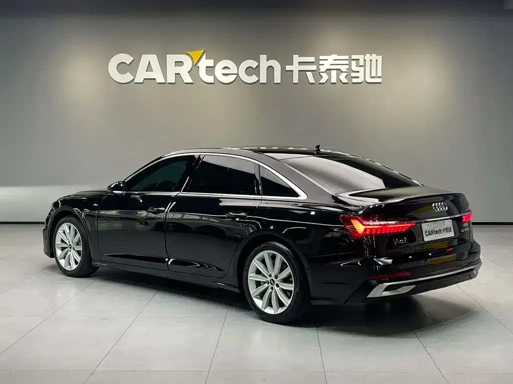 Audi A6L 2023 из CN, фото 9