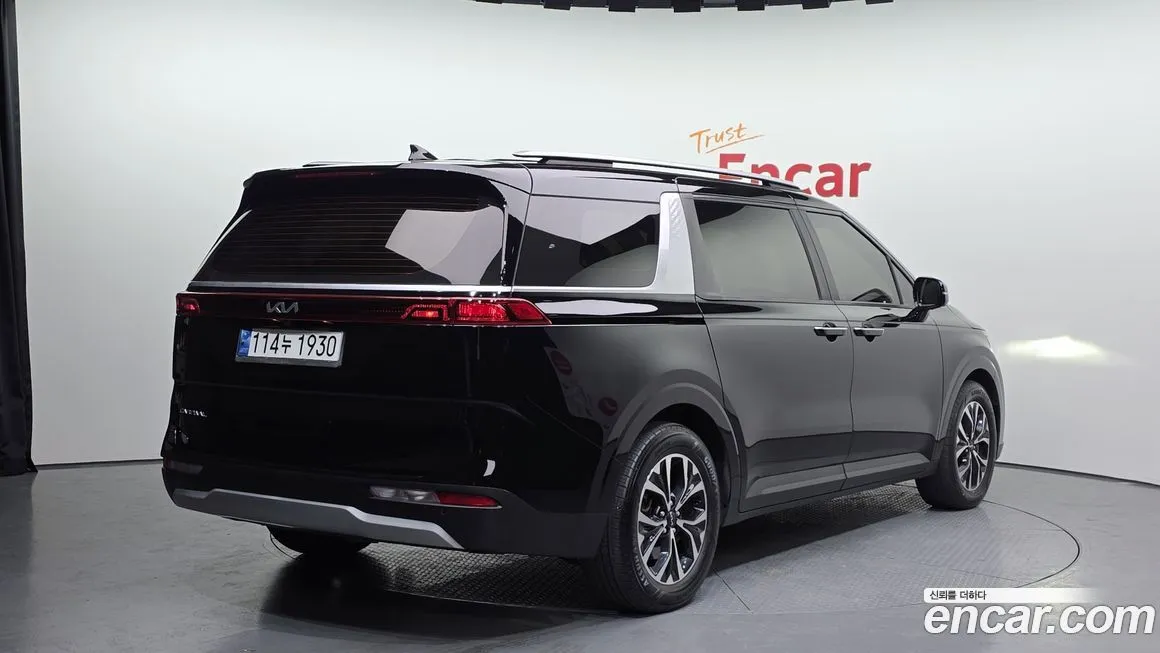 Kia Carnival 2023 из KR, фото 2