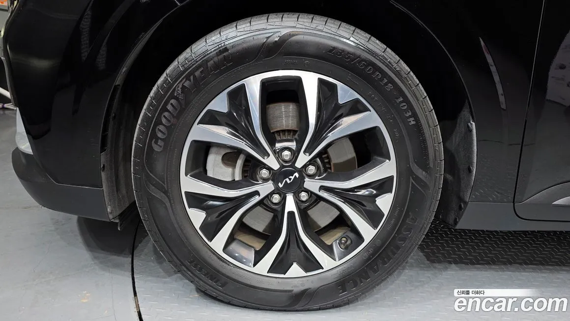 Kia Carnival 2023 из KR, фото 5