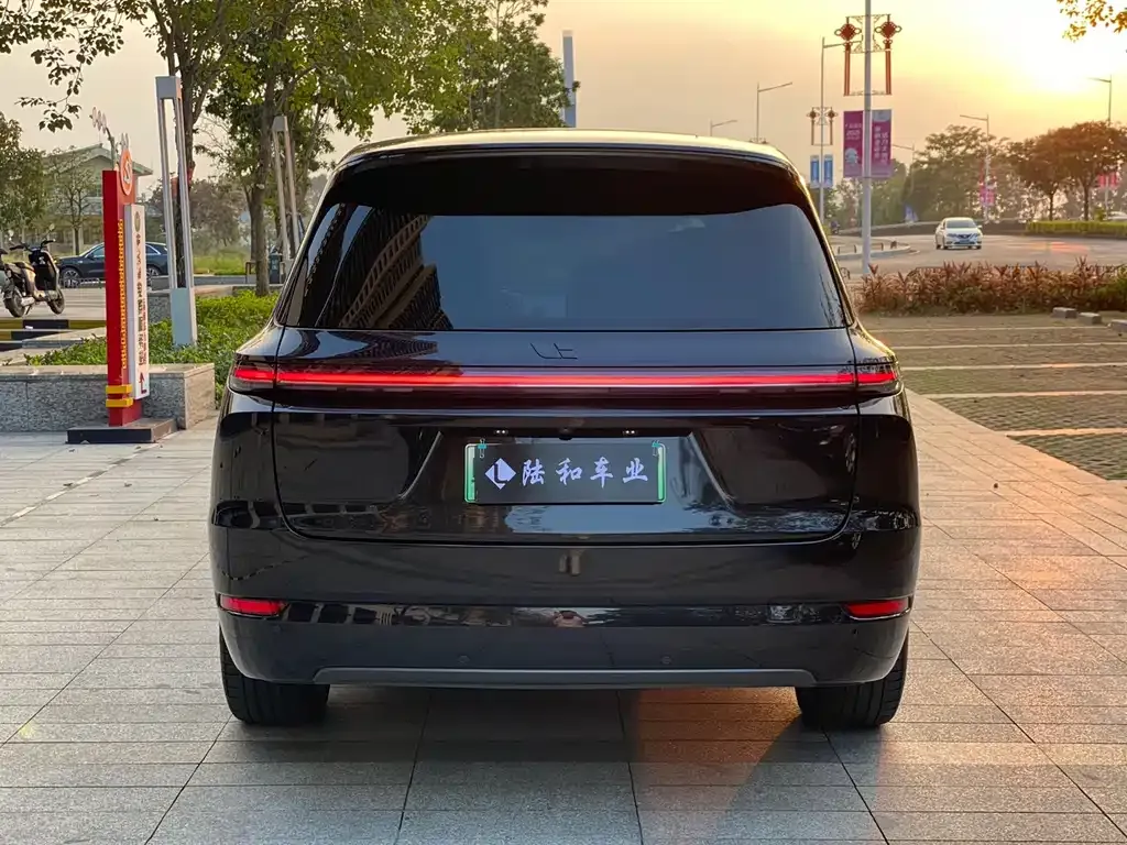 Li Auto L9 2022 из CN, фото 2