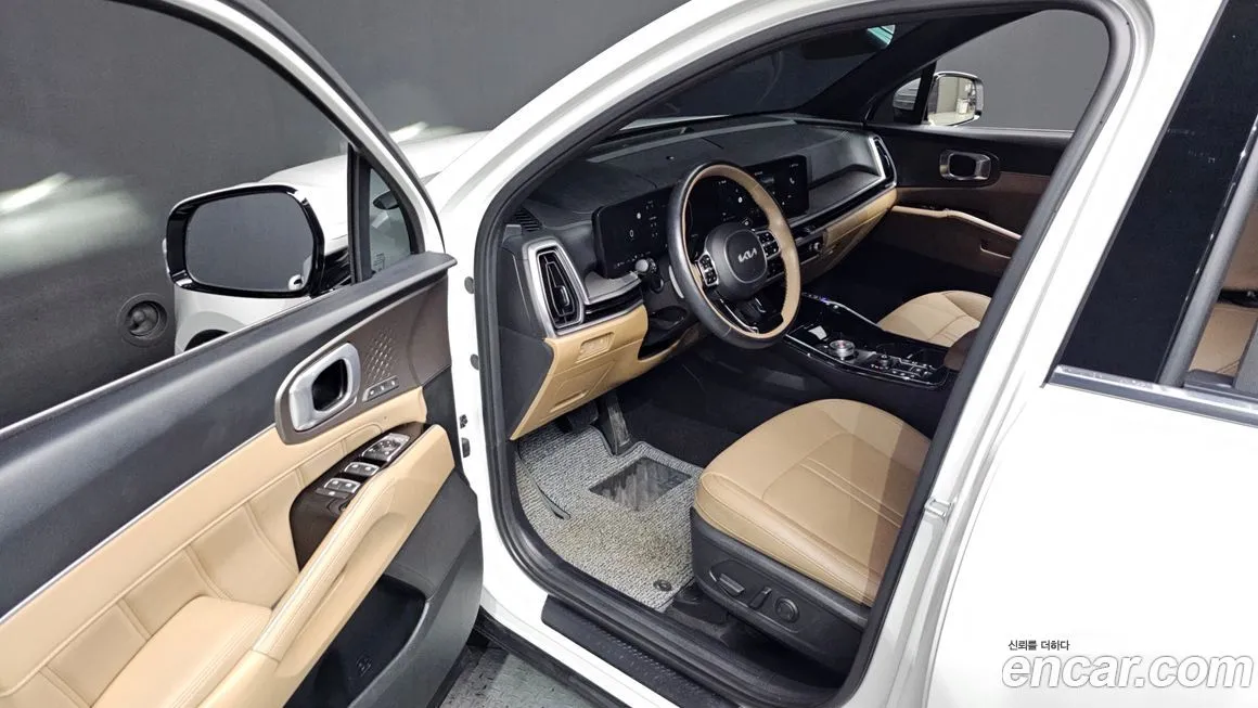 Kia Sorento — фото 10