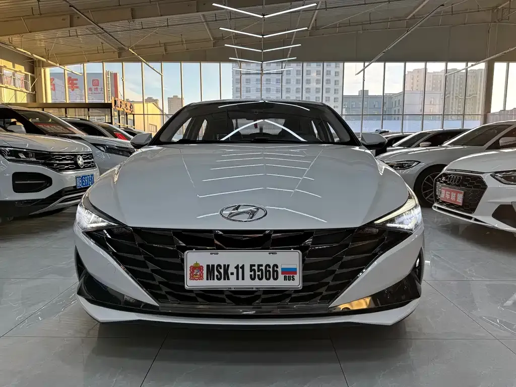 Hyundai Elantra 2022 из CN, фото 2