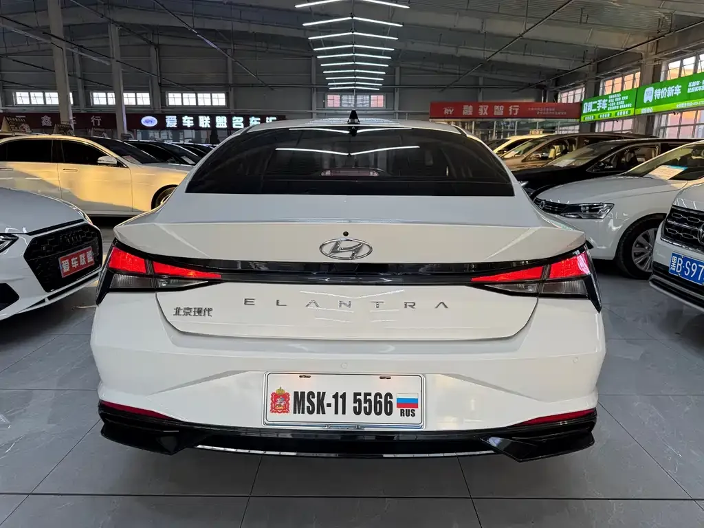 Hyundai Elantra 2022 из CN, фото 5