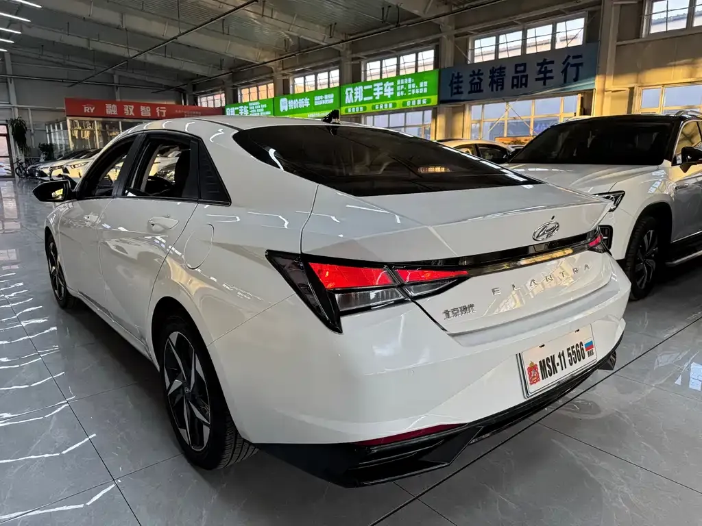 Hyundai Elantra 2022 из CN, фото 3